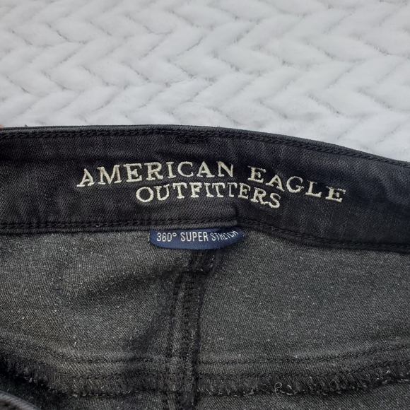 AEO 360° Super Stretch Hi-Rise Black Jegging Size 8 Regular - Picture 6 of 15